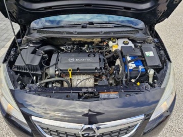 Opel Astra J Hatchback 5d 1.6 Twinport ECOTEC 115KM 2011 Opel Astra Sliczna 1.6 b Doinwestowana Bezwypadkowa Zarejestrowana Gwaranc, zdjęcie 28