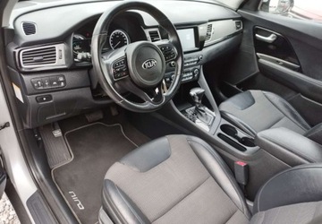 Kia Niro I Crossover 1.6 GDi Hybrid 141KM 2017 Kia Niro Kia Niro 1.6 hybryda klima kamera stan bdb gwarancja przebiegu 1.6, zdjęcie 9