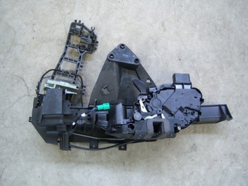 KUGA MK1 ZAMEK LEWY PRZÓD KEYLESS EUROPA