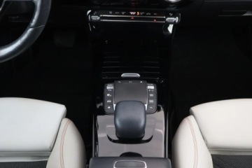 Mercedes Klasa A W177/V177 2020 Mercedes A A 180, Salon Polska, Serwis ASO, zdjęcie 15
