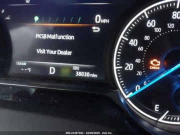 Toyota Venza 2021 Toyota Venza XLE 2021 2.5l 2.5 Hybryda 176KM, zdjęcie 11