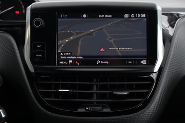 Peugeot 2008 I SUV Facelifting 1.2 PureTech 110KM 2019 Peugeot 2008 1.2 PureTech, Salon Polska, zdjęcie 16