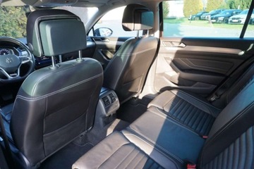 Volkswagen Passat B8 Alltrack Facelifting 2.0 TDI SCR 200KM 2021 Volkswagen Passat Bezwypadek 4Mot. LED Matrix ACC Kamera Skora Virtu, zdjęcie 7