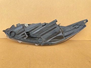 FORD FIESTA MK7 LIFT 2012- ФОНАРЬ ПЕРЕДНИЙ ПРАВЫЙ