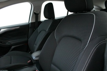 Ford Focus IV Kombi Facelifting 1.0 EcoBoost 125KM 2023 Ford Focus TITANIUM EcoBoost Salon Polska 2023 Jak, zdjęcie 12