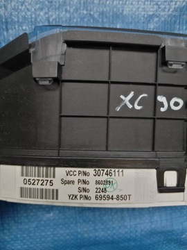 PŘÍSTROJOVÁ DESKA BUDÍKY TACHOMETR VOLVO OE 30746111