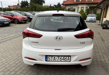 Hyundai i20 II Hatchback 5d 1.2 75KM 2015 Hyundai i20 1,2 75KM Klimatyzacja 1.2 Benzyna 75KM, zdjęcie 7