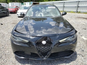 Alfa Romeo Giulia II Sedan Facelifting 2.0 Turbo 280KM 2020 Alfa Romeo Giulia 2020 2.0l 2.0 Benzyna 280KM, zdjęcie 5