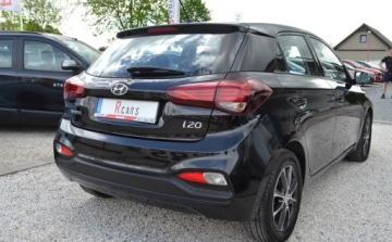 Hyundai i20 II Hatchback 5d Facelifting KAPPA 1.2 MPI 75KM 2018 Hyundai i20 Bezwypadkowy - Niski przbieg - OPLACONY - Super Stan 1.2 75KM, zdjęcie 3