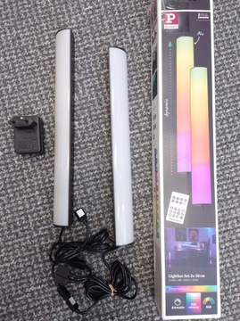 Набор вертикальных светодиодных лент 2x30 см RGB с дистанционным управлением PL78878