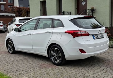Hyundai i30 II Wagon Facelifting 1.6 GDI 135KM 2016 Hyundai i30 LIFT 1.6GDI Climatronic PDC Led Bezwypadkowy SERWIS 1.6, zdjęcie 38
