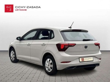 Volkswagen Polo VI Hatchback 5d Facelifting 1.0 TSI 95KM 2022 Volkswagen Polo 1.0TSI 95KM LifeDigital CockpitSalon PolskaNiski PrzebiegA, zdjęcie 2