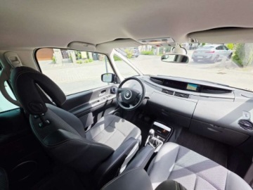 Renault Espace IV Van 2.0 dCi 130KM 2011 Renault Espace ___Expression___2.0 dCi 130KM___LED Skora Navi KeylessGo___, zdjęcie 9