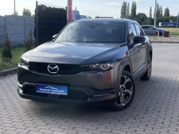 Mazda MX-30 SUV Elektryczny 35.5kWh 145KM 2023 Mazda MX-30 145 Koni Przebieg 6100 kilometrow Zasieg 200 km 145KM, zdjęcie 3