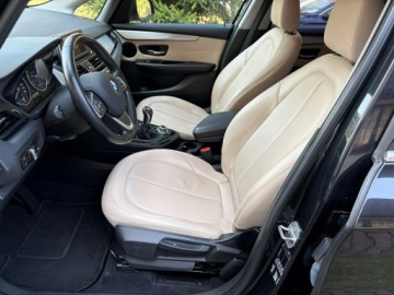 BMW Seria 2 F22-F23-F45-F46 Gran Tourer 218d 150KM 2015 BMW 218 2.0d 150 KM Skóry Hak odpinany, zdjęcie 8