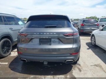 Porsche Cayenne III 2022 Porsche Cayenne Platinum Edition 2022 3.0 Benzyna 335KM, zdjęcie 3