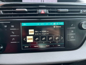 Citroen C4 Spacetourer Grand 1.2 PureTech 131KM 2021 Citroen C4 SpaceTourer 1.2 benzyna 130KM kamera 7 miejsc zarej w PL m, zdjęcie 11