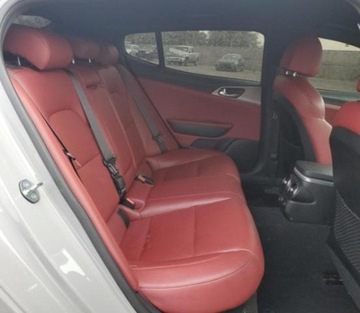 Kia Stinger 2021 Kia Stinger 2021, 3.3L, GT, porysowany lakier 3.3 Benzyna 365KM, zdjęcie 9