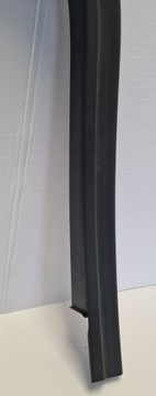 TOUAREG III ОБИВКА, ОКОННАЯ РАМА, ДВЕРНАЯ РАМА ЗАДНЯЯ ЛЕВАЯ