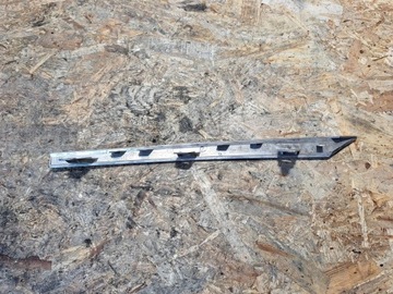 LIŠTA CHRÓM MŘÍŽKY PRAVÁ 53125-02040 TOYOTA COROLLA E16 E18