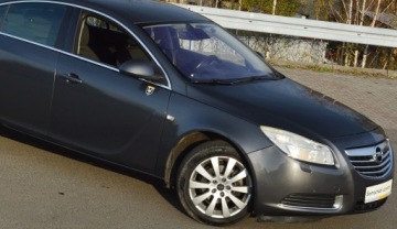 Opel Insignia I Sedan 1.8 Twinport ECOTEC 140KM 2010 OPEL INSIGNIA 1.8 140 KM, zdjęcie 2