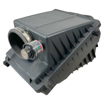 TAHOE SUBURBAN YUKON AVALANCHE 99-09R POUZDRO FILTRU VZDUCHU ORIGINÁLNÍ OEM
