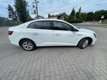 Renault Megane IV Hatchback 5d  Facelifting 1.5 Blue dCi 115KM 2020 RENAULT MEGANE Grand Coupe, zdjęcie 2
