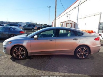 Ford 2020 Ford Inny Fusion Titanium, 2020r., 4x4, 2.0L 2.0 Benzyna 245KM, zdjęcie 5