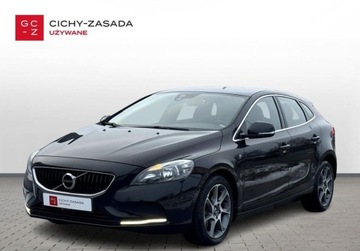 Volvo V40 II Cross Country 1.5 T3 DRIVE-E 152KM 2016