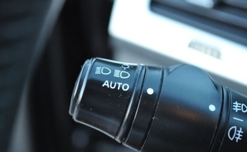 Renault Megane III Coupe 1.6 16v 110KM 2009 Renault Megane 1.6 Benzyna 110 km 6-biegowy Klimatyzacja 1.6 Benzyna 110KM, zdjęcie 25