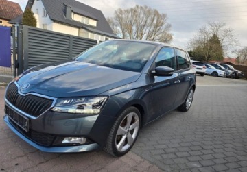 Skoda Fabia III Hatchback Facelifting 1.0 MPI 75KM 2019 Skoda Fabia Swiezo sprowadzony Zarejestrowany. Ubezpieczony. MPI. Radar., zdjęcie 11