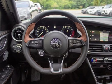 Alfa Romeo Giulia II Sedan Facelifting 2023 2.0 GME Turbo 280KM 2025 ALFA ROMEO Giulia Turbo Intensa Q4 Sedan 2.0 (280KM) 2025, zdjęcie 5