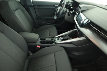 Audi A8 D5 2023 Audi A3 35 TFSI, Salon Polska, Serwis ASO, zdjęcie 6