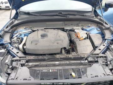 Volvo XC60 II Crossover 2.0 B6 Benzynowy Mild Hybrid 314KM 2021 Volvo XC 60 T8 R-Design 2021 2.0l 2.0 Hybryda Plug-in 313KM, zdjęcie 7