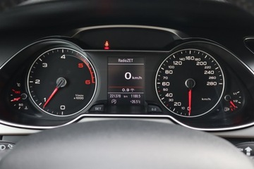 Audi A4 B8 Avant Facelifting 2.0 TDI 112g 136KM 2012 Audi A4 2.0 TDI, Navi, Klima, Klimatronic, zdjęcie 10