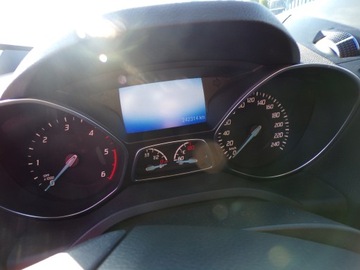 Ford Kuga II SUV 2.0 TDCi 150KM 2016 FORD KUGA 2.0 TDCI AUTOMAT KAMERA ALU GWARANCJA, zdjęcie 15