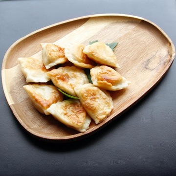 ДЕРЕВЯННАЯ СЕРВИРОВОЧНАЯ ТАРЕЛКА АКАКАЦИЯ