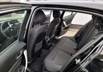 BMW Seria 1 F20-F21 Hatchback 5d Facelifting 2015 116i 109KM 2017 BMW Seria 1 116i 1,5 109KM Benzyna 6-Biegow Serwis 1.5 Benzyna 109KM, zdjęcie 19