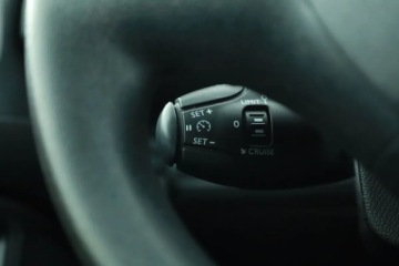 Peugeot 308 II SW Facelifting 1.2 PureTech 110KM 2018 Peugeot 308 1.2 PureTech, Klima, Tempomat, zdjęcie 16