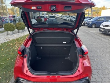 Toyota C-HR II SUV 2.0 Hybrid Dynamic Force 197KM 2024 Toyota C-HR 2.0 Hybrid GR Sport Toyota C-HR Hybrid, zdjęcie 27