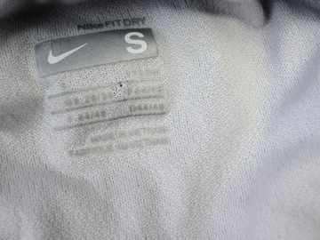 NIKE Spodenki sportowe logowane na gumce r. S 36