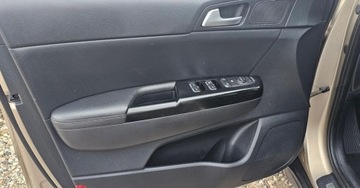 Kia Sportage IV SUV 2.0 CRDi 185KM 2017 Kia Sportage 2.0d 44 skora, siedzenia podgrzewane solardach 2.0 Diesel, zdjęcie 36