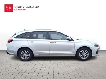 Hyundai i30 III Wagon 1.0 T-GDi 120KM 2019 Hyundai i30 Salon PL T-GDi 120 KM Combi Classic Business Klima Bezwypadkowy, zdjęcie 3