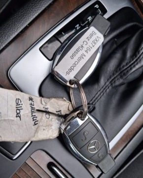 Mercedes Klasa C W204 Kombi T204 1.8 180 CGI BlueEFFICIENCY 156KM 2012 Mercedes-Benz Klasa C bezwypadekz Niemiecjedzie jak nowe 1.8 Benzyna, zdjęcie 33