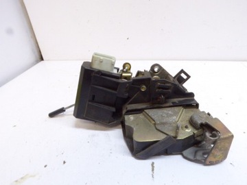 BMW 5 E39 520I 96-00 ZÁMEK DVEŘE ZADNÍ PRAVÝ 4 PIN