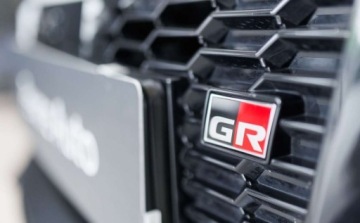 Toyota C-HR II 2023 Toyota C-HR 2.0 Hybrid Dynamic Force GR Sport Premiere Edition 2.0 Hybryda, zdjęcie 16