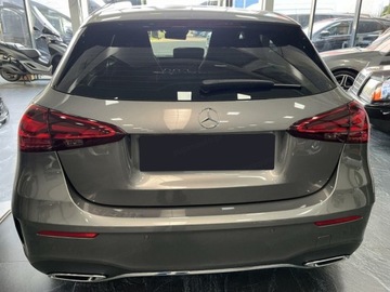 Mercedes Klasa A W177/V177 Hatchback Facelifting 1.3 200 163KM 2024 MERCEDES-BENZ A Klasa 200 AMG Line 1.3 (163KM) 2024, zdjęcie 2