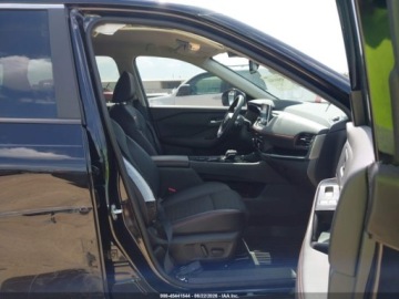 Nissan 2025 Nissan Rogue Rock Creek 2025 1.5 Benzyna 201KM, zdjęcie 9