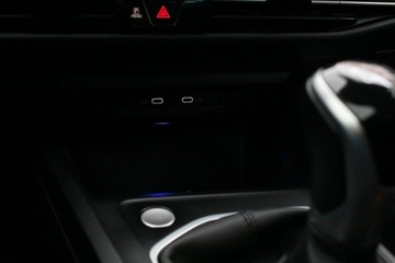 Volkswagen Golf VIII Hatchback 1.5 TSI EVO 130KM 2021 Volkswagen Golf STYLE 1.5 TSI 130KM Salon Polska GWARANCJA SelectCar+ FV23%, zdjęcie 29