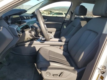 Audi Q8 2024 Audi Q8 E-Tron Premium Plus 2024 Elektryczny 355KM, zdjęcie 7